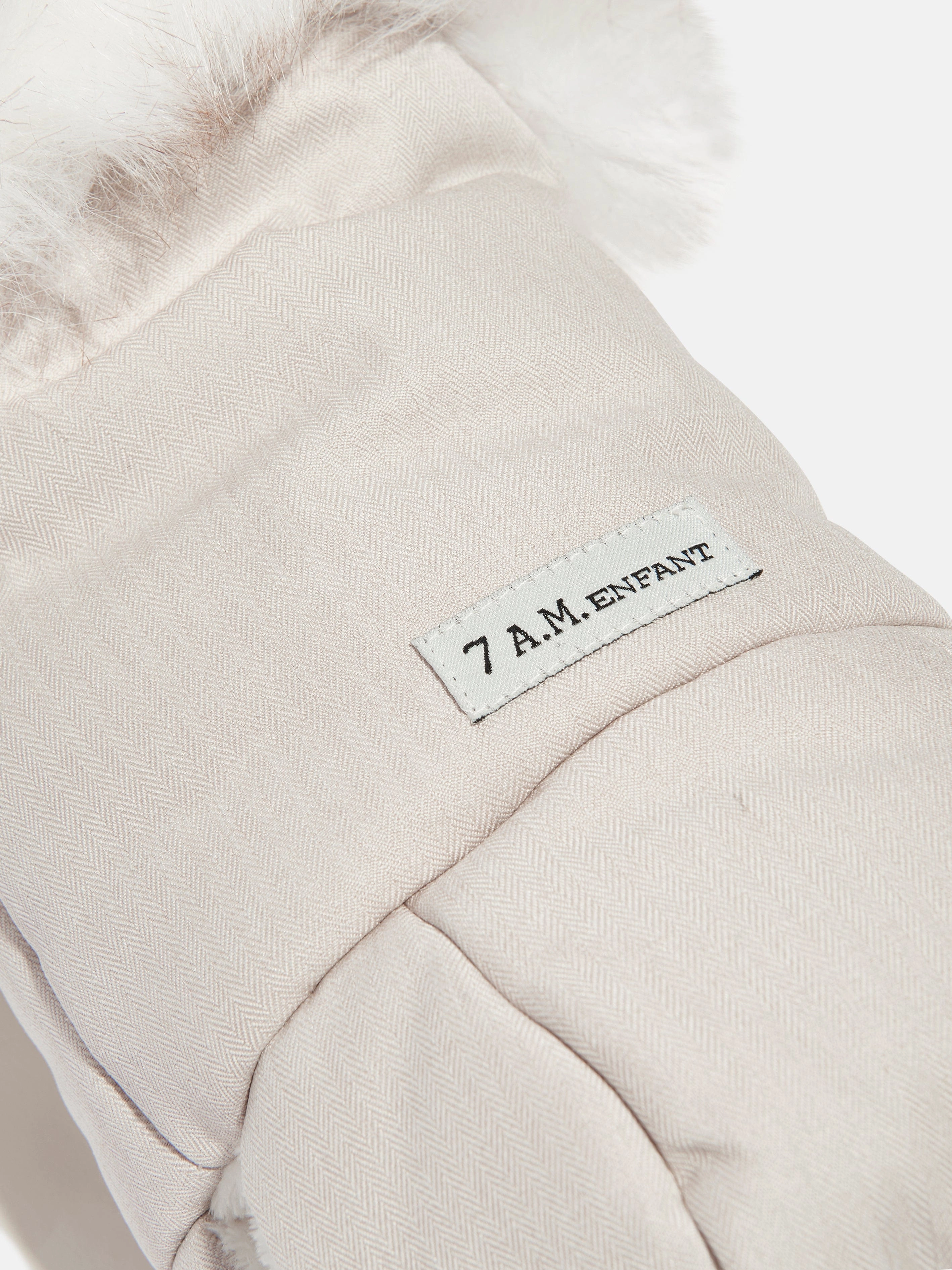 7AM Enfant Warmmuffs Tundra in Ivory