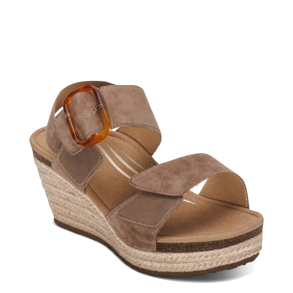 Aetrex Women's Ashley Wedge Sandal in Taupe