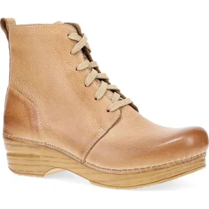 DANSKO SIGOURNEY