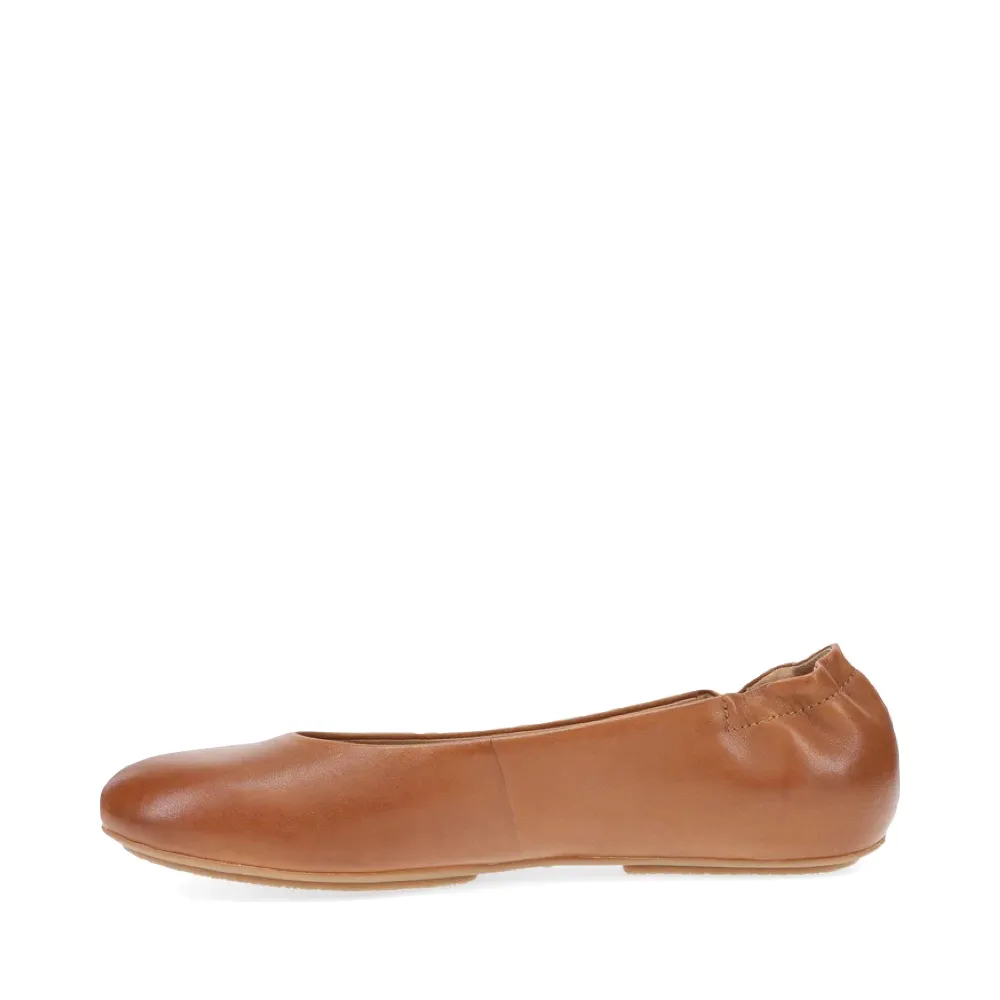 Dansko Women's Mollie Slip On Flat in Luggage Tan