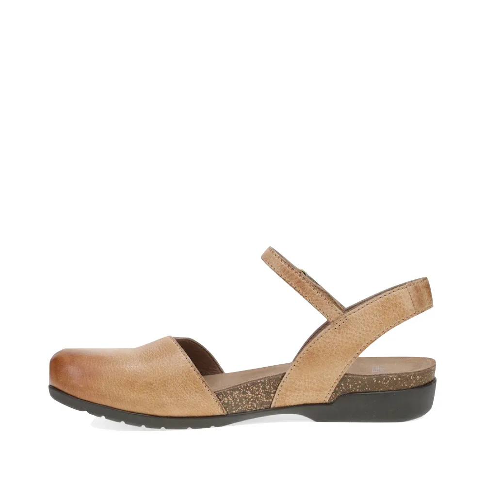 Dansko Women's Rowan Closed Toe Sandal in Honey Tan