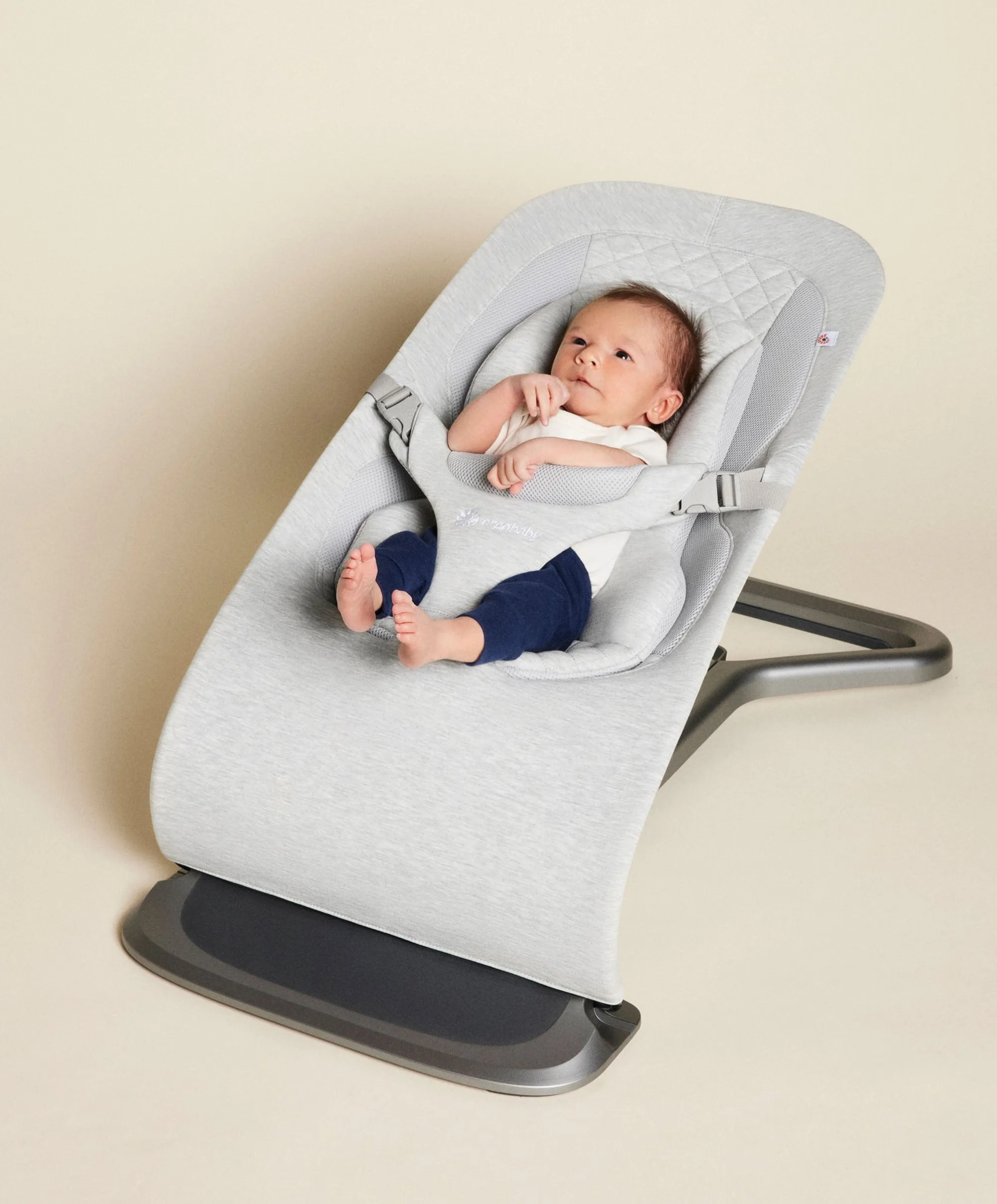 Ergobaby 3-in-1 Evolve Bouncer – Light Grey