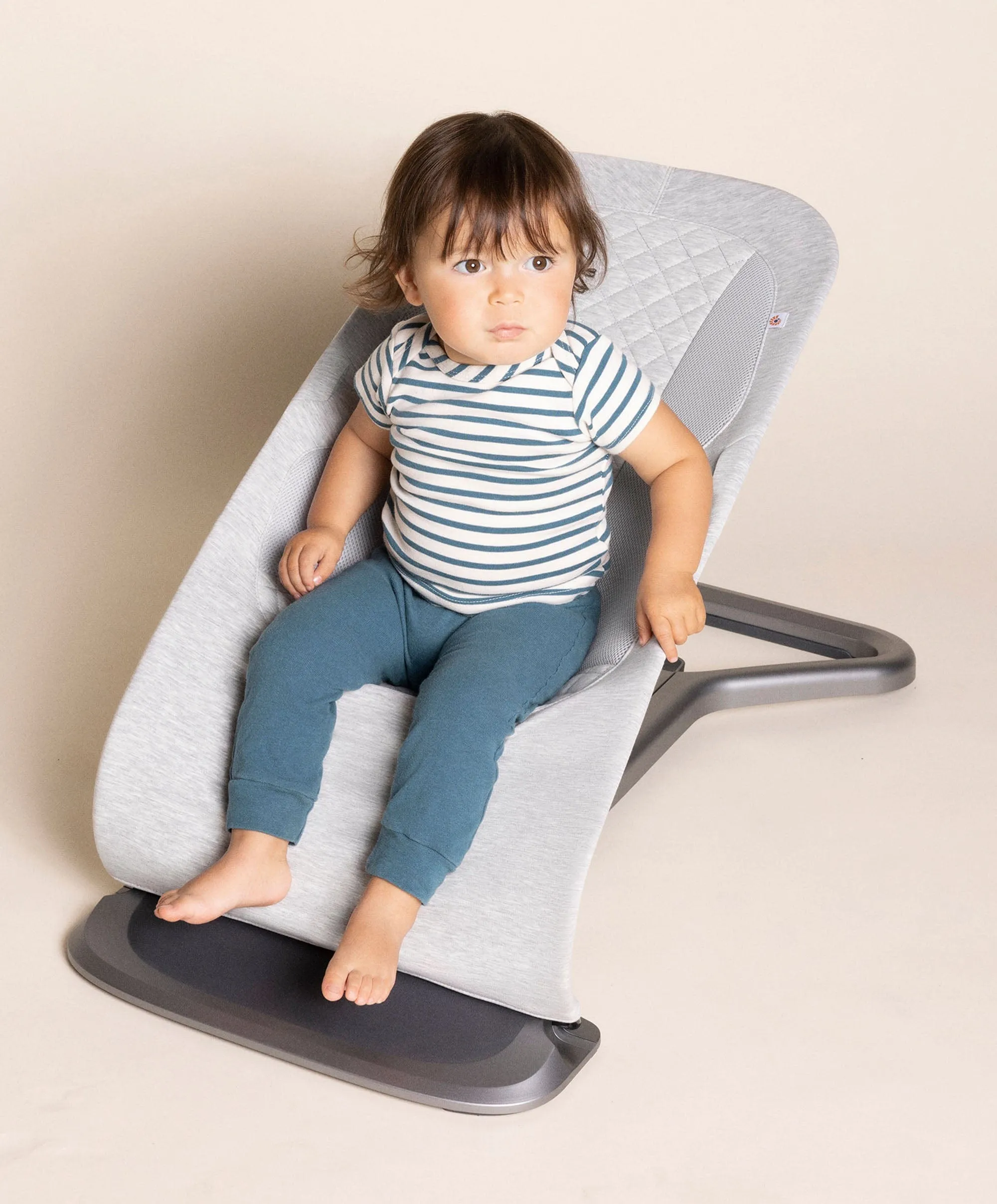 Ergobaby 3-in-1 Evolve Bouncer – Light Grey