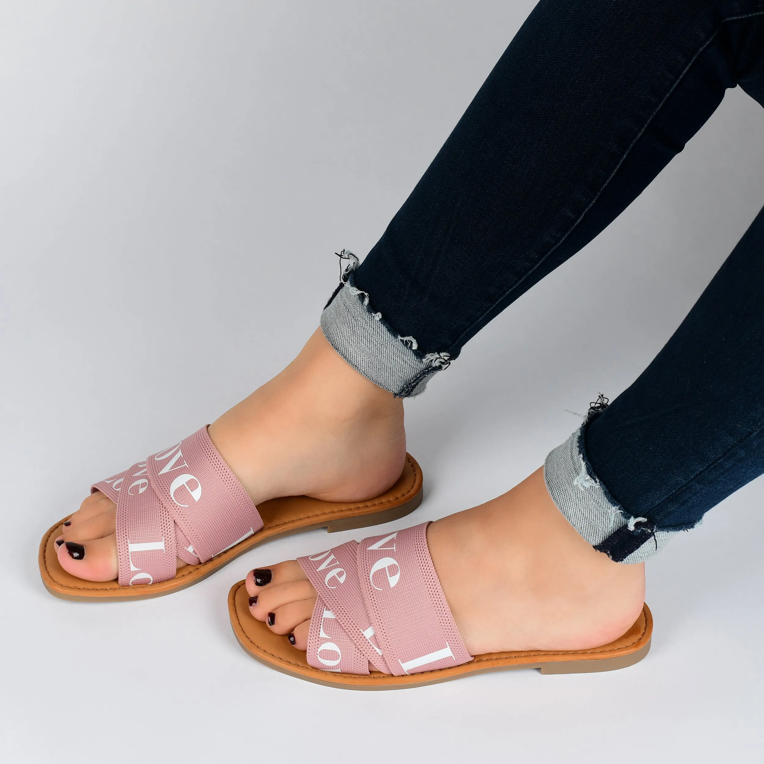 Journee Collection Women's Tru Comfort Foam Ivante Slide