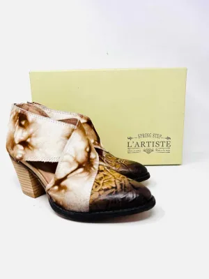 L'Artiste Size 6.5 Brown/White Crisscross Cowhide Shoes Ankle Boots