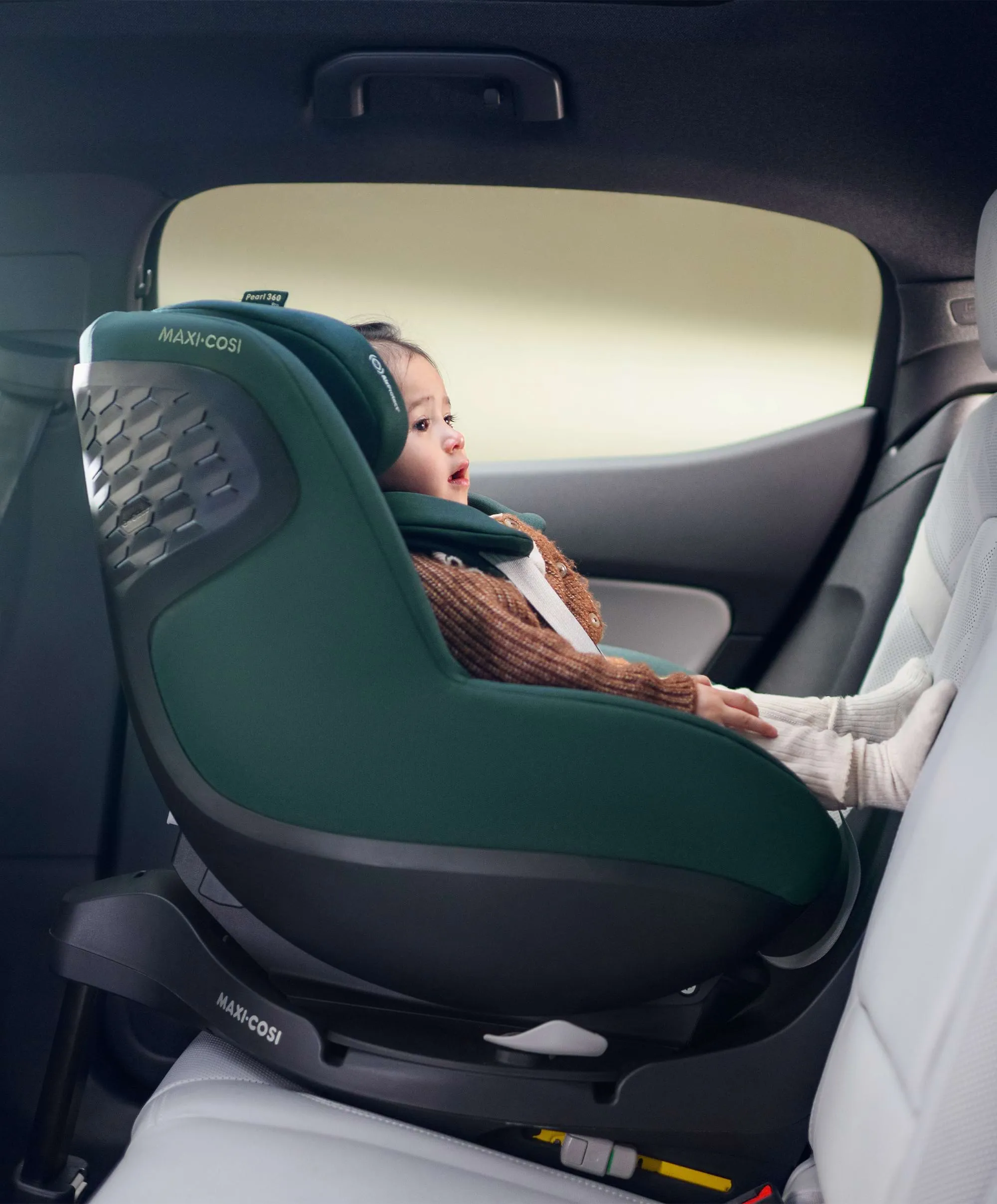Maxi-Cosi Pearl 360 Pro Car Seat - Authentic Black