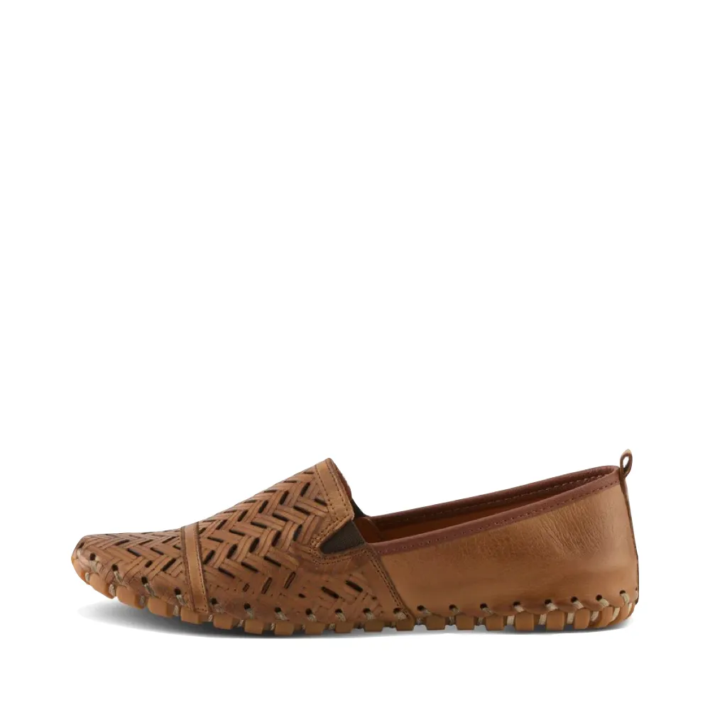 Spring Step Women's Kapri Slip On Flat in Brown