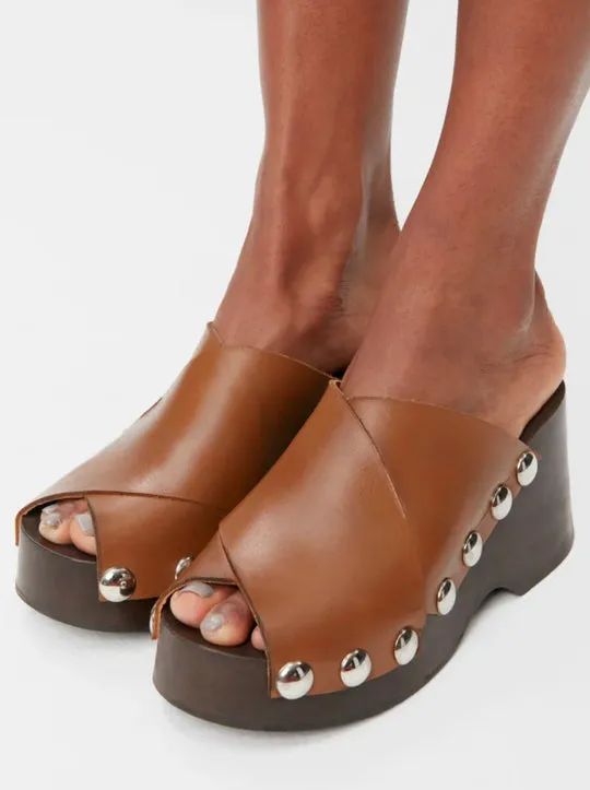 Wedge Clogs