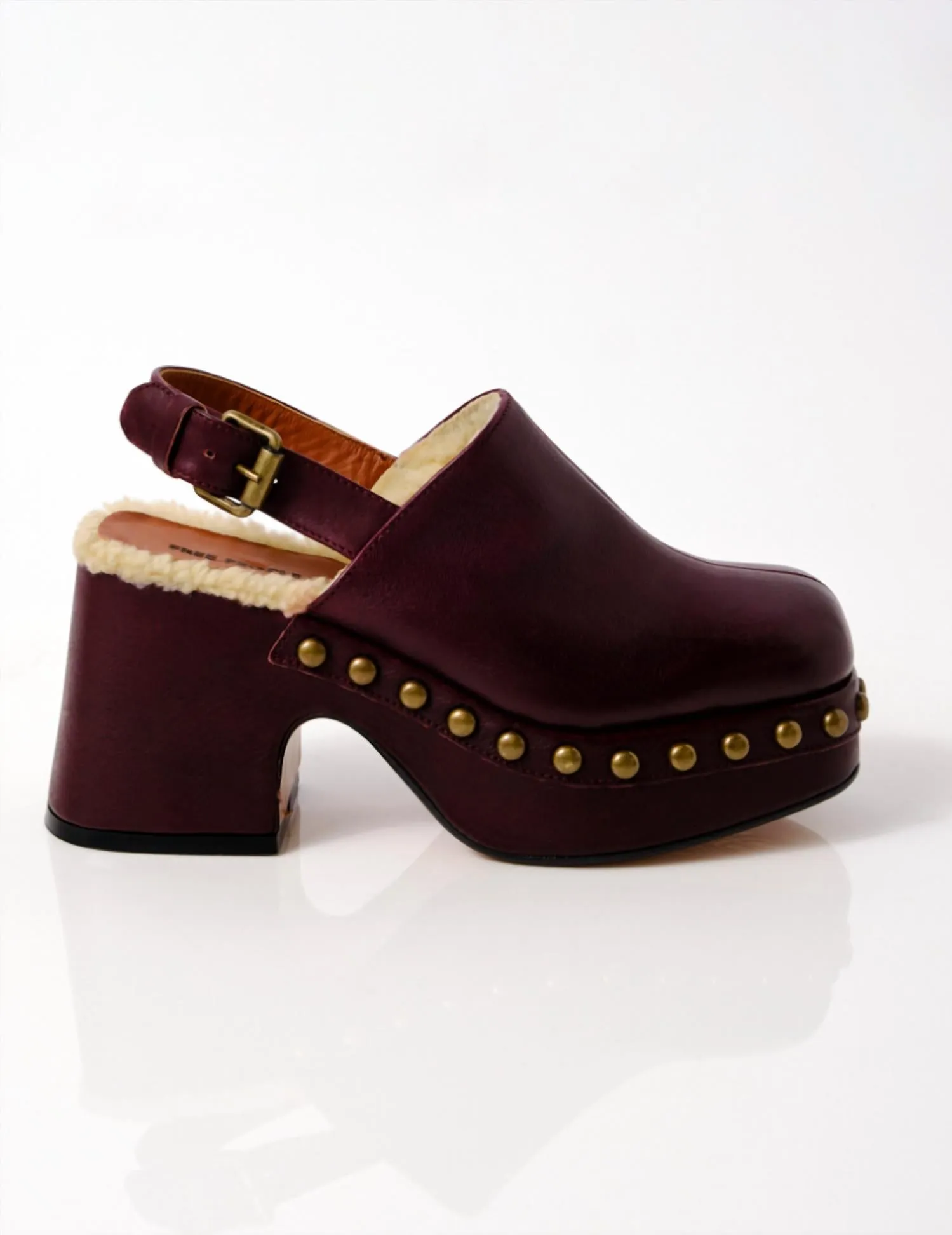 Women's Autumn Studded Platform Clogs In Wine