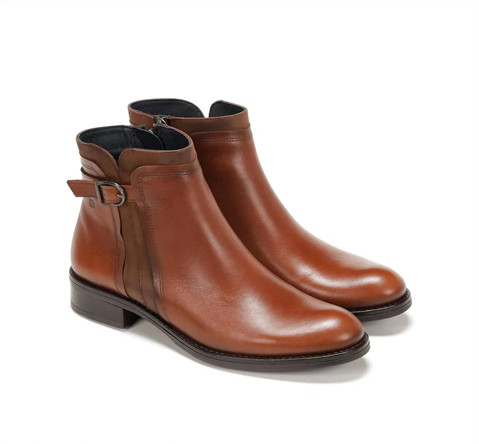 Women's Tierra D8901 Ankle Boots In Cognac