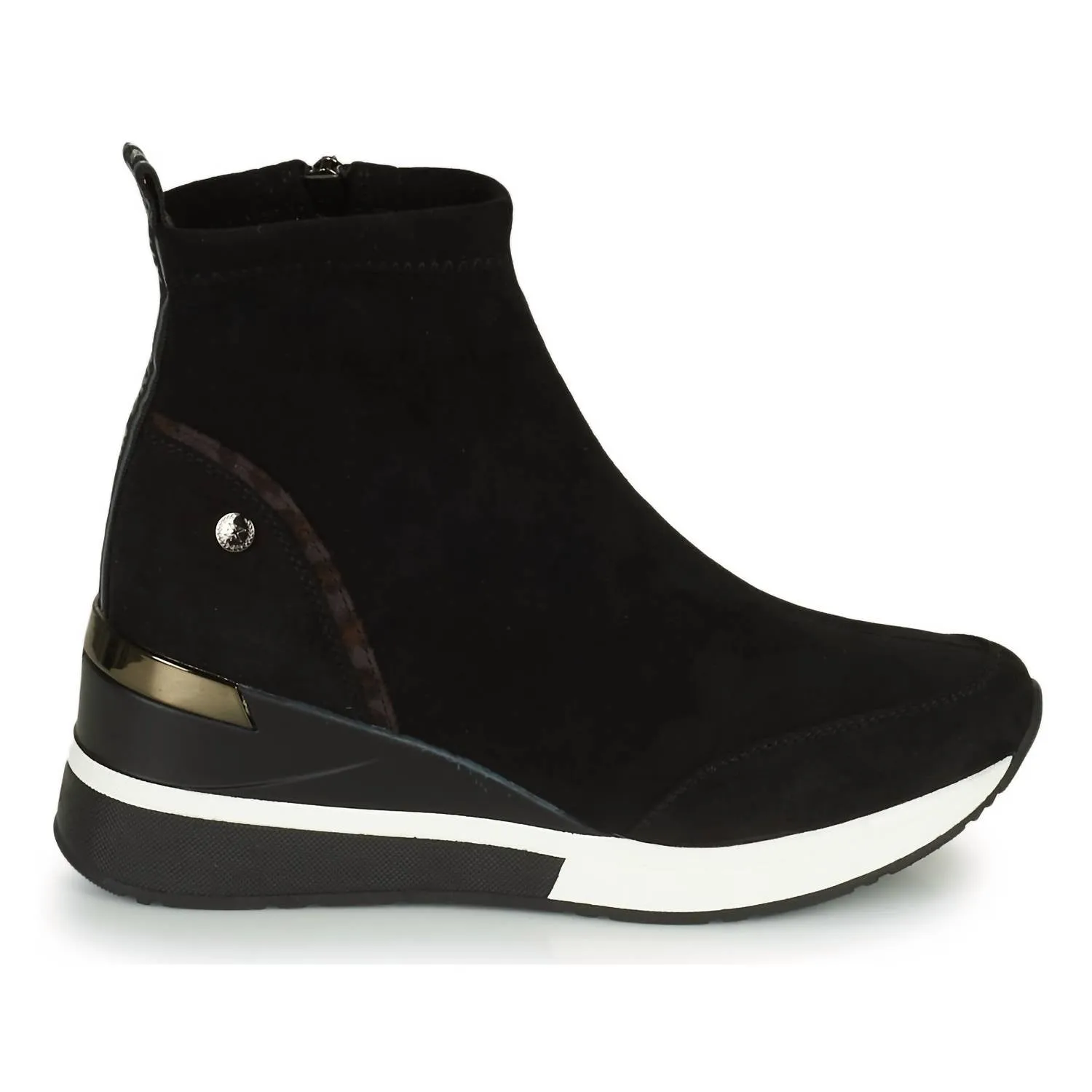 Women's Wedge Ankle Booties In Black