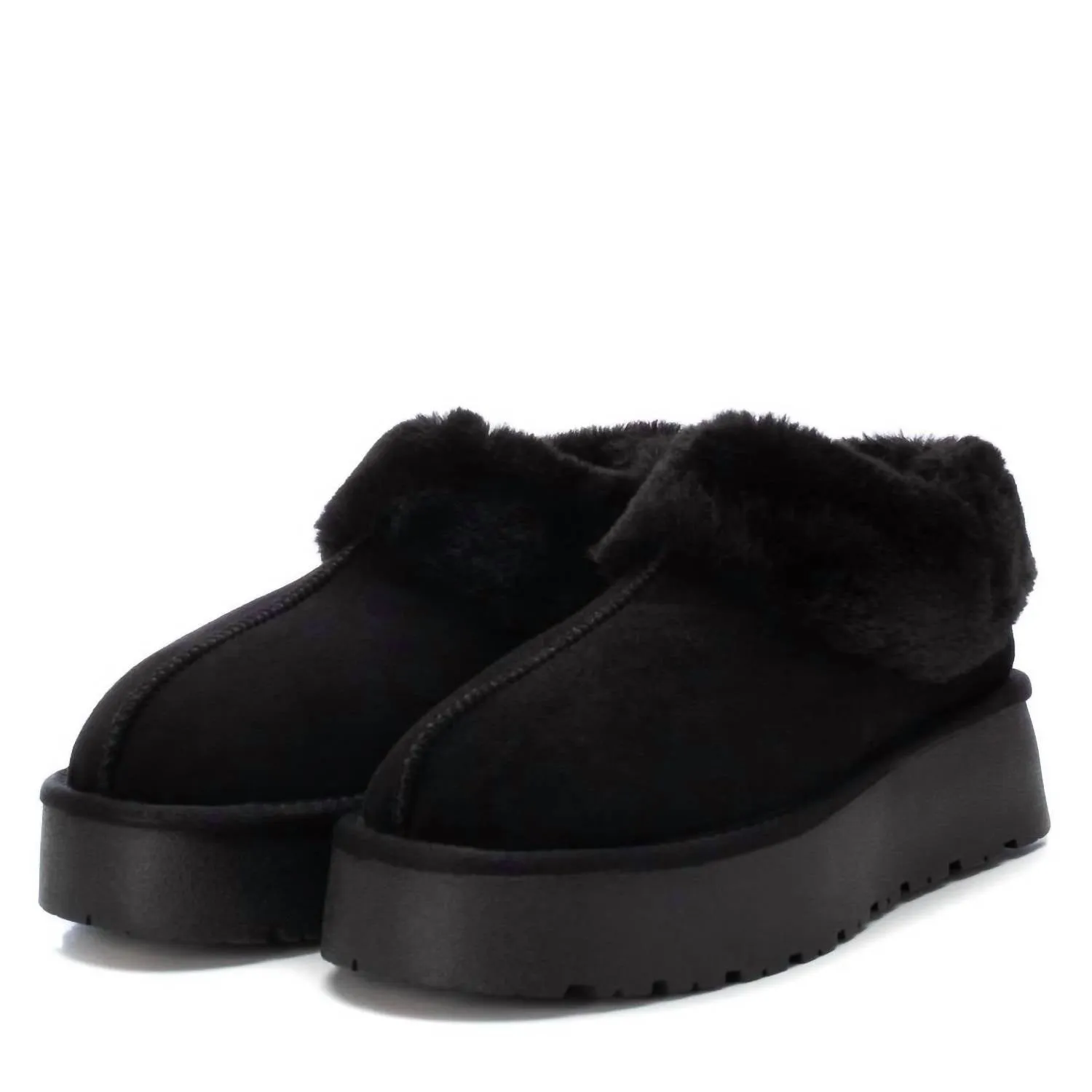 Women's Winter Suede Clogs In Black
